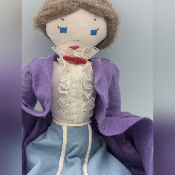 Handcrafted Mary Poppins fabric Doll - Picture 7 of 7